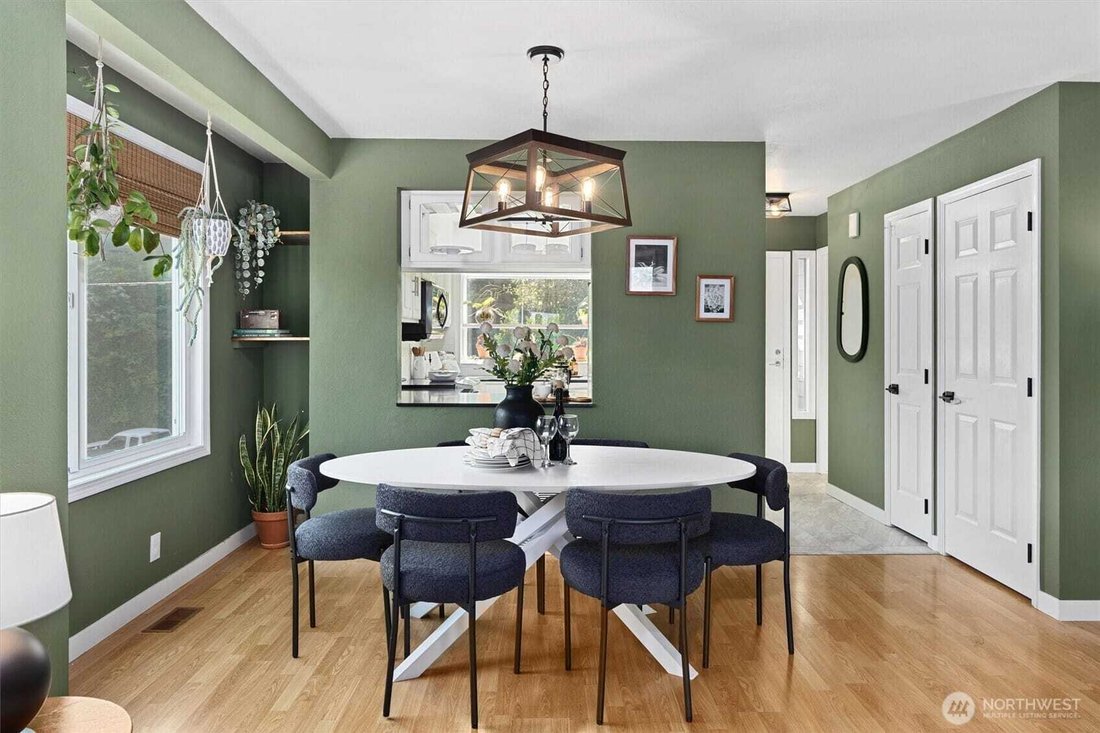 House in Seattle, Washington, United States 5 - 18697210