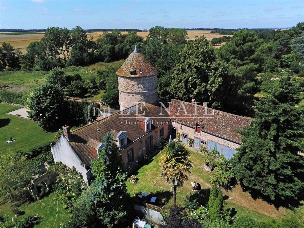 Estate in Bonneval, Centre-Val de Loire, France 2 - 14575836