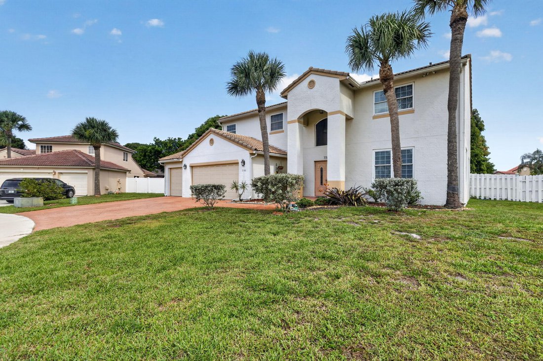 House in Lake Worth, Florida, United States 3 - 18698443