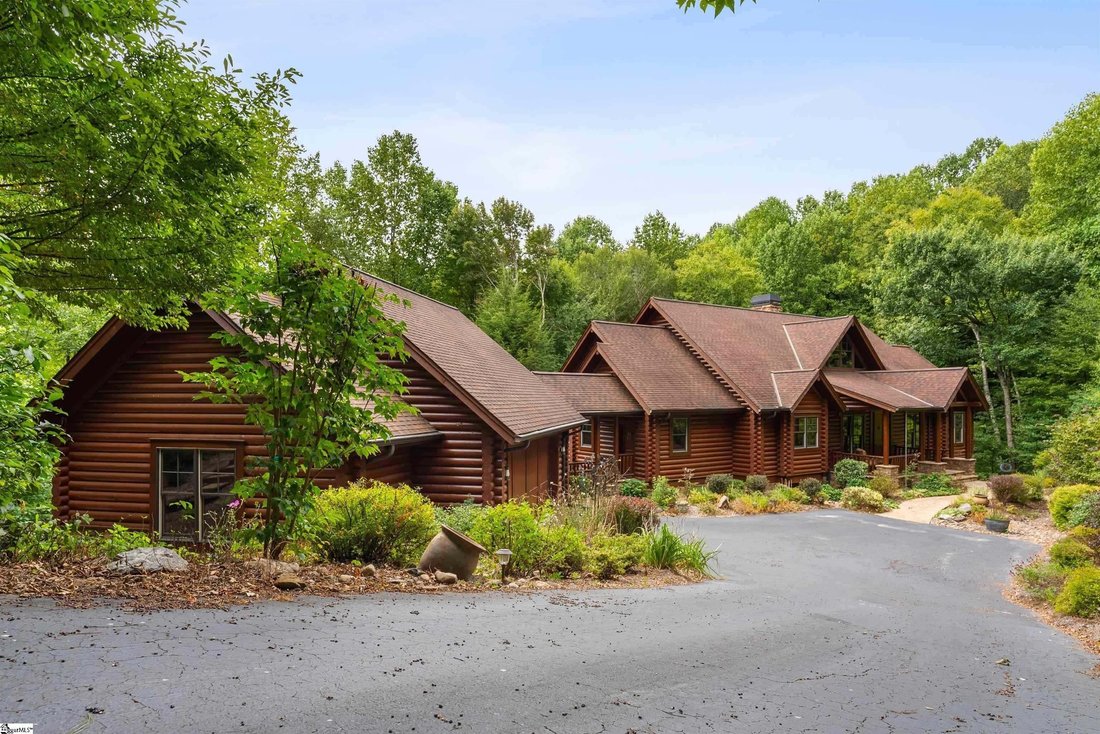 House in Landrum, South Carolina, United States 3 - 18696732