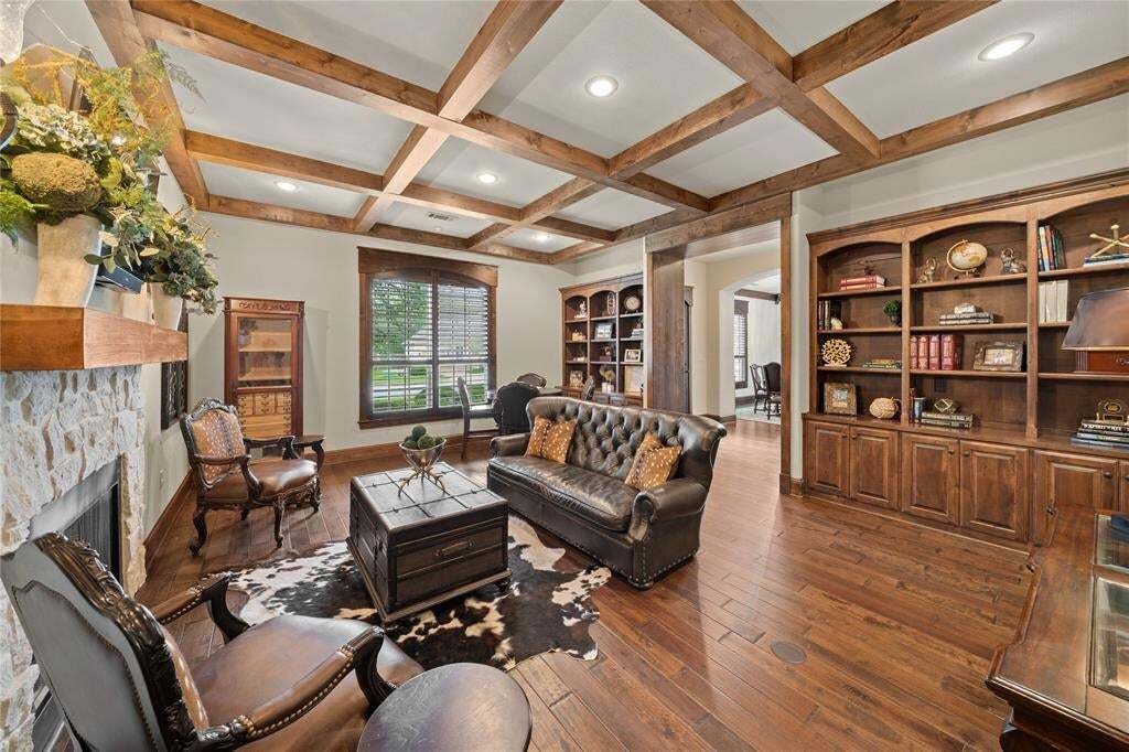 House in Tyler, Texas, United States 5 - 18698597