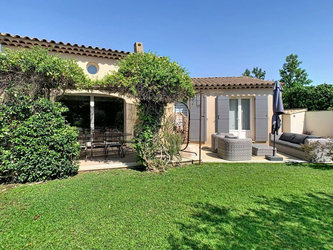 Maison à Taillades, Provence-Alpes-Côte d'Azur, France 3 - 18696272
