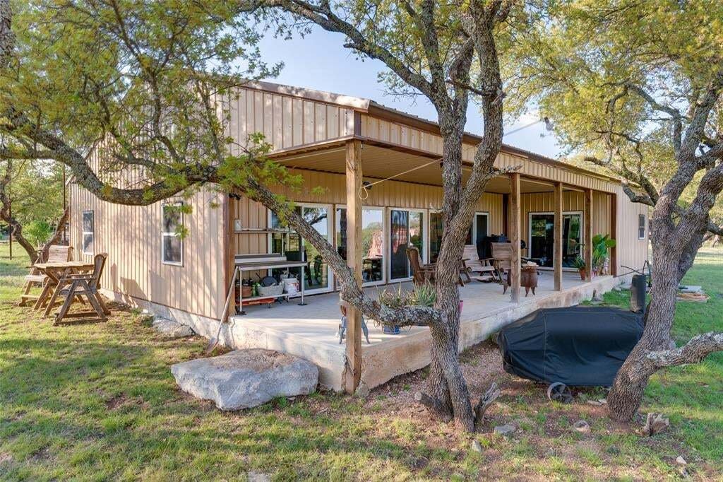 Farm Ranch in Lampasas, Texas, United States 2 - 18698546