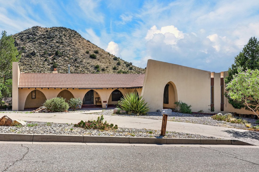 House in Albuquerque, New Mexico, United States 5 - 18697524