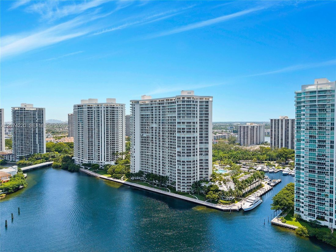 Condo in Golden Beach, Florida, United States 3 - 18698889