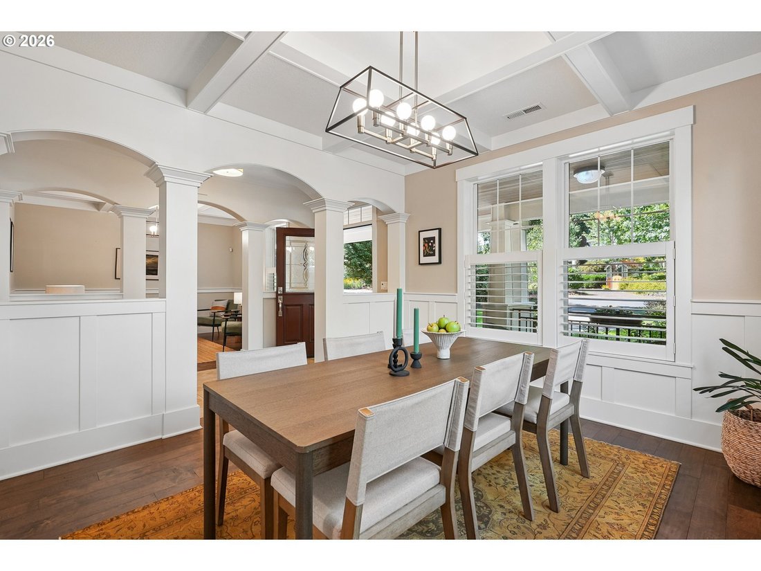 House in Lake Oswego, Oregon, United States 5 - 18698080