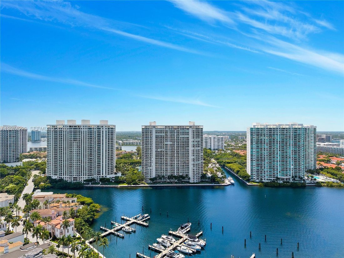 Condo in Golden Beach, Florida, United States 4 - 18698889