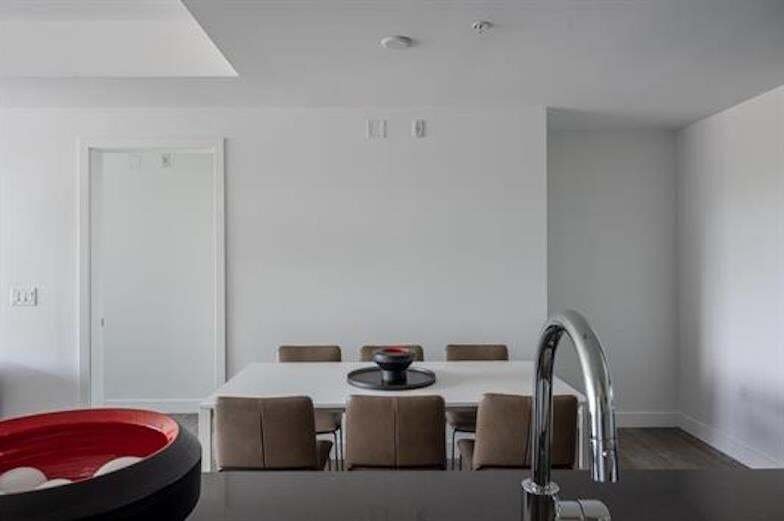 Condo in Vancouver, British Columbia, Canada 3 - 18699141
