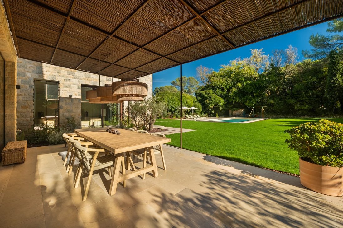 Villa in Mougins, Provence-Alpes-Côte d'Azur, France 5 - 18695954