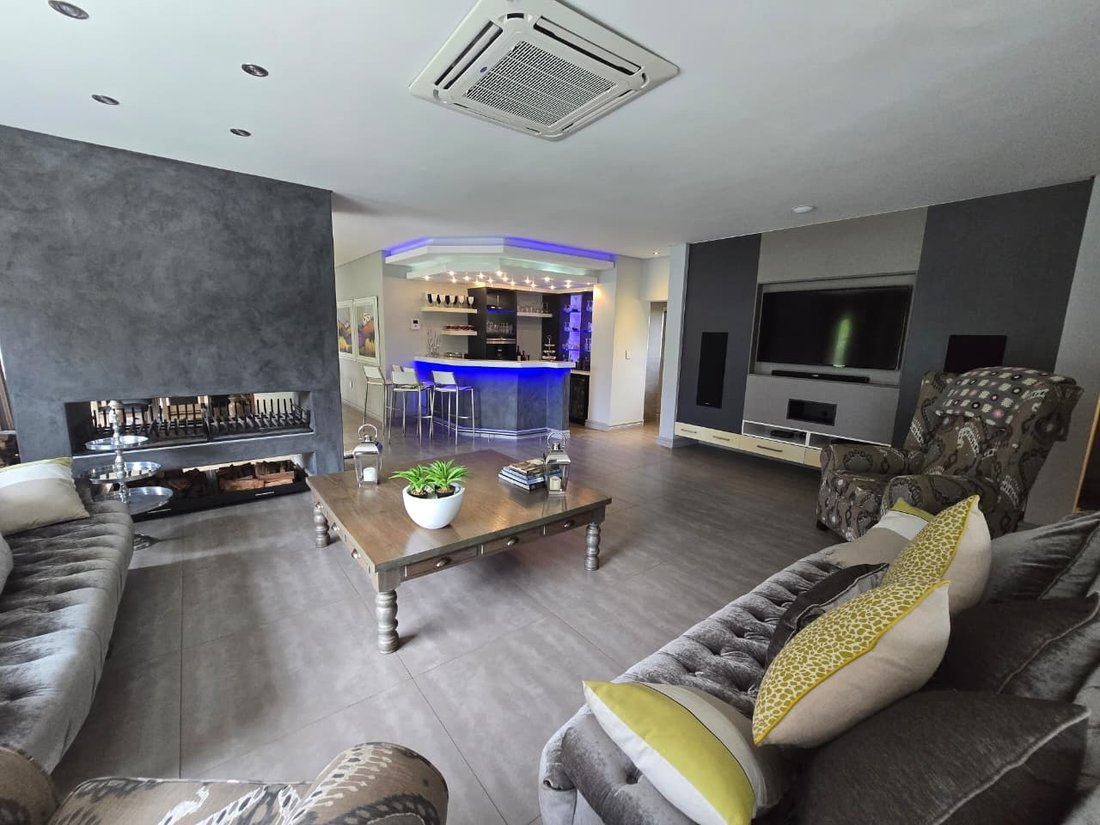 House in Three Rivers East, Gauteng, South Africa 3 - 18696450