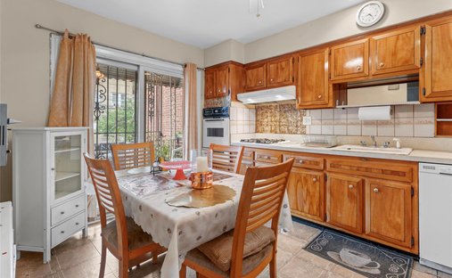 House in New York, New York, United States 1