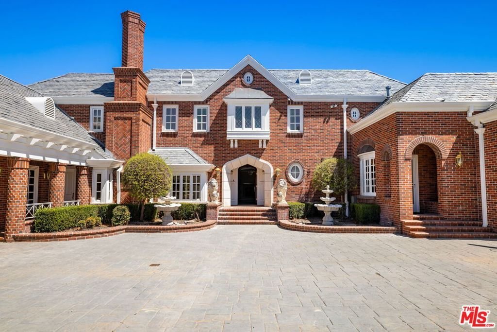 House in Hidden Hills, California, United States 1 - 18697030