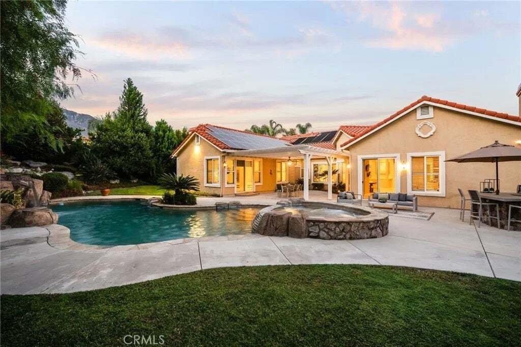 House in Rancho Cucamonga, California, United States 3 - 18698286