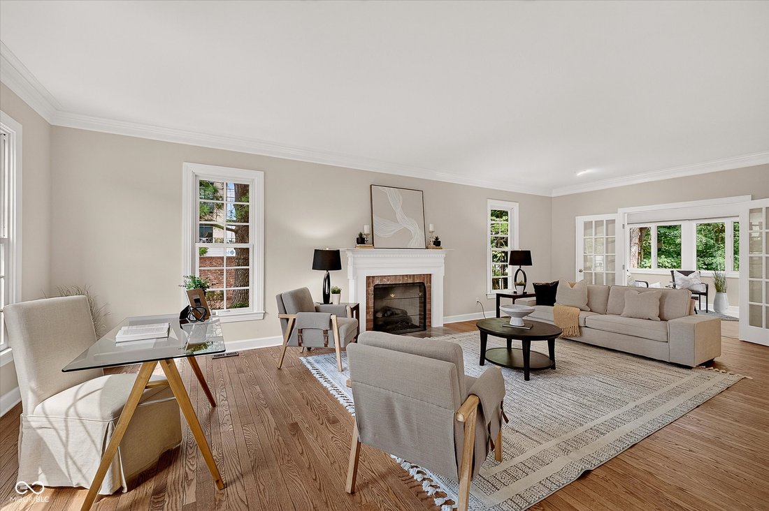 House in Carmel, Indiana, United States 3 - 18696304