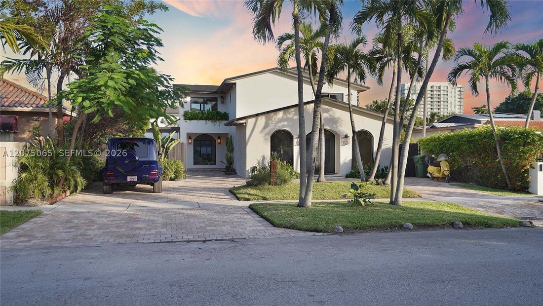 House in Miami, Florida, United States 3 - 18697314
