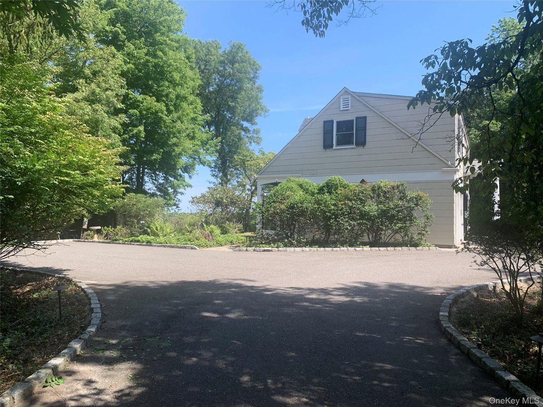House in Port Jefferson, New York, United States 2 - 18697254