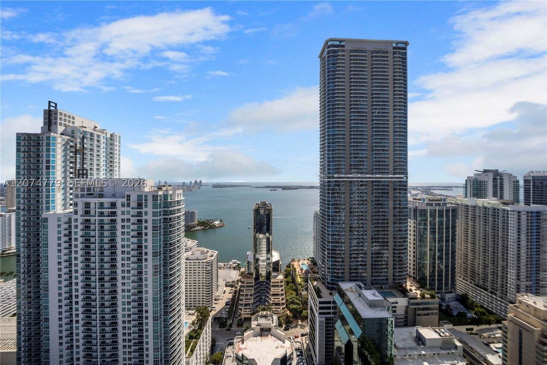 Condo in Miami, Florida, United States 1 - 18697298