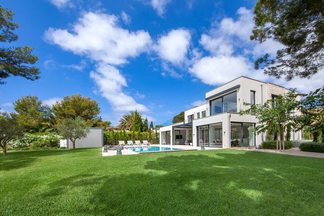 Villa in Sol de Mallorca, Calvia, Balearic Islands 3 - 18698331