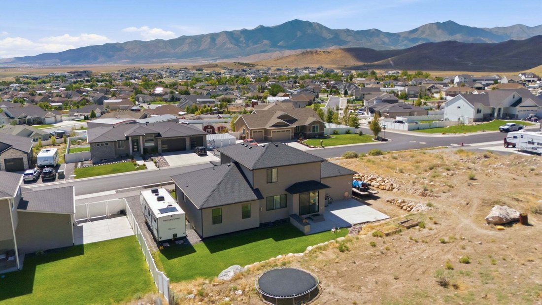 Casa a Eagle Mountain, Utah, Stati Uniti 2 - 17399159
