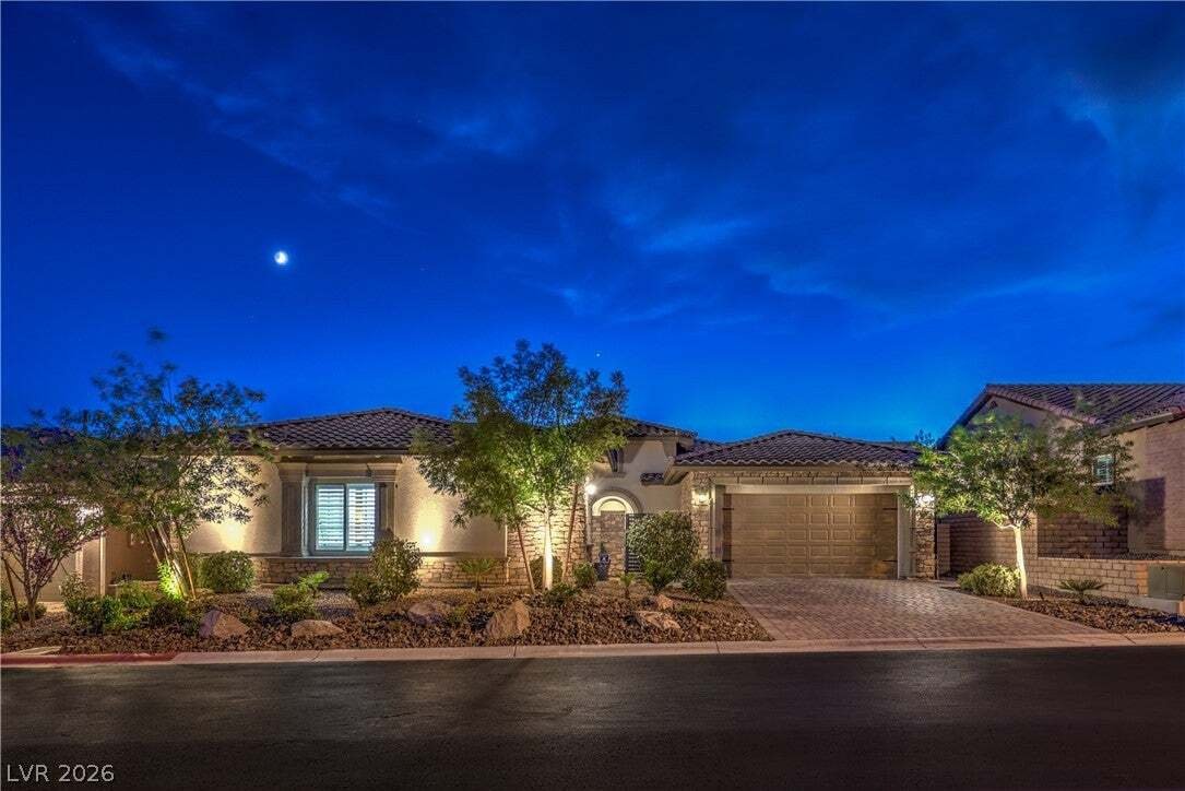 House in Las Vegas, Nevada, United States 1 - 18696935
