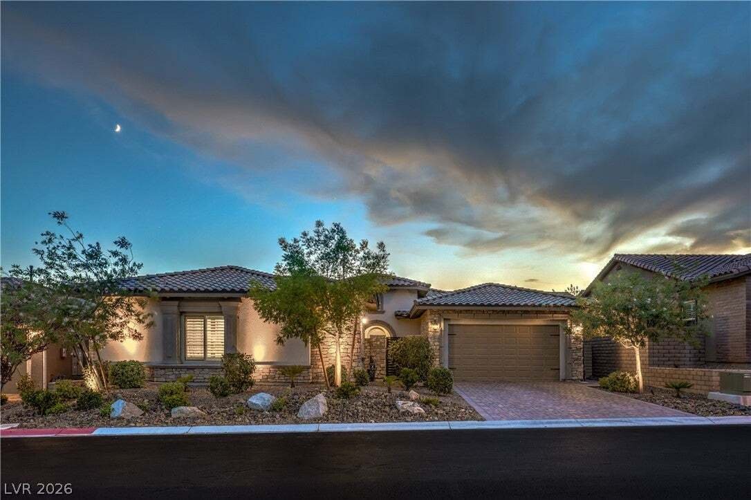 House in Las Vegas, Nevada, United States 3 - 18696935