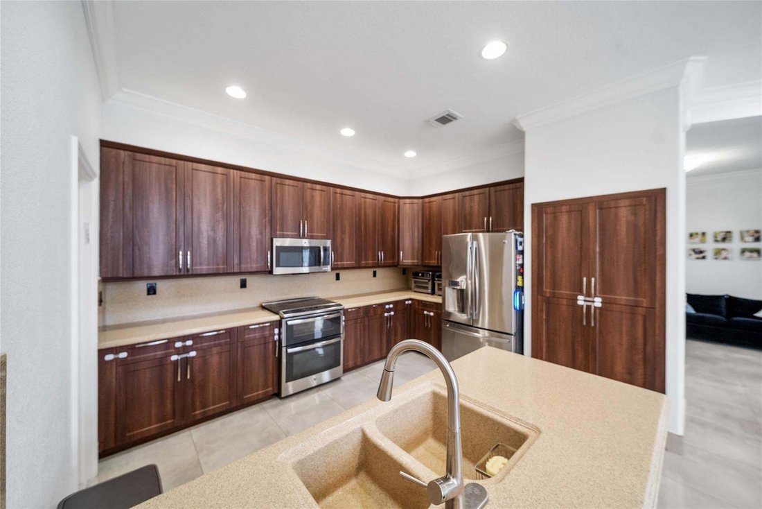 House in Hollywood, Florida, United States 4 - 18698437