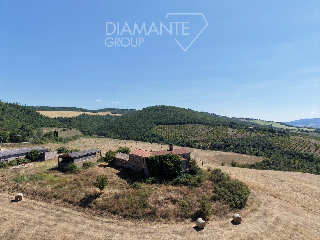 Country House in Acquapendente, Lazio, Italy 1 - 18699021