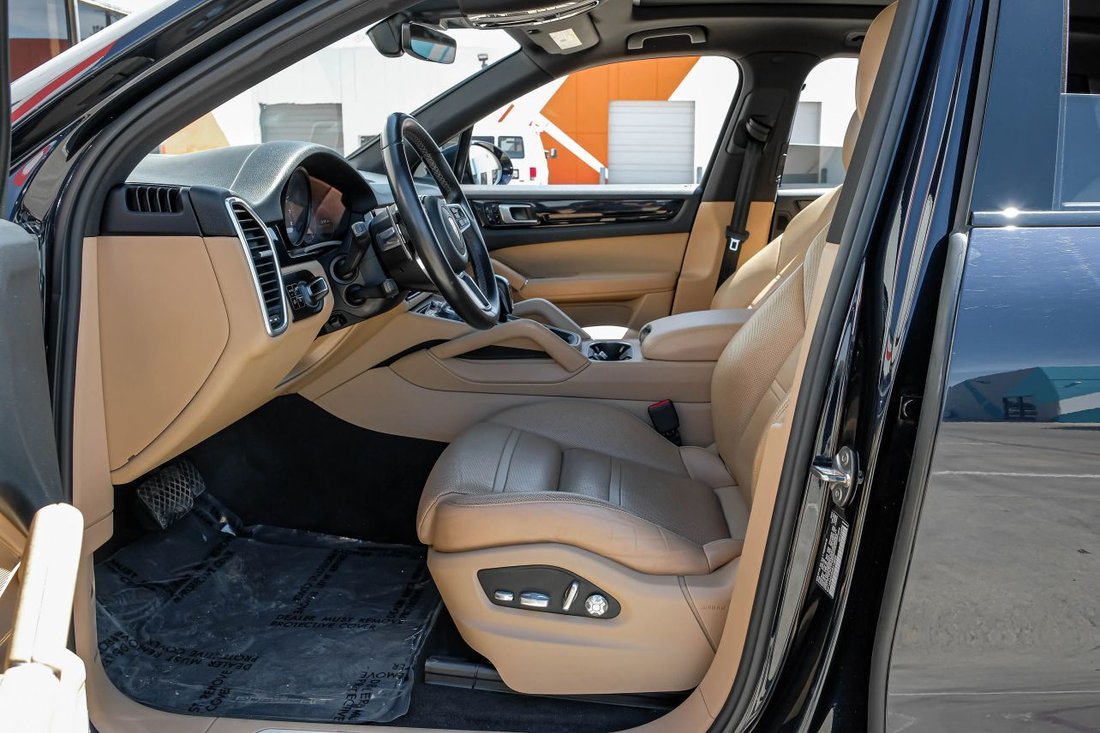 Suv in Dallas, TX, United States 4 - 18699510