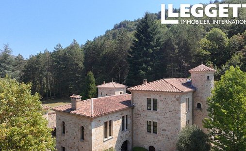 Maison à Saint-Michel-de-Boulogne, Auvergne-Rhône-Alpes, France 1