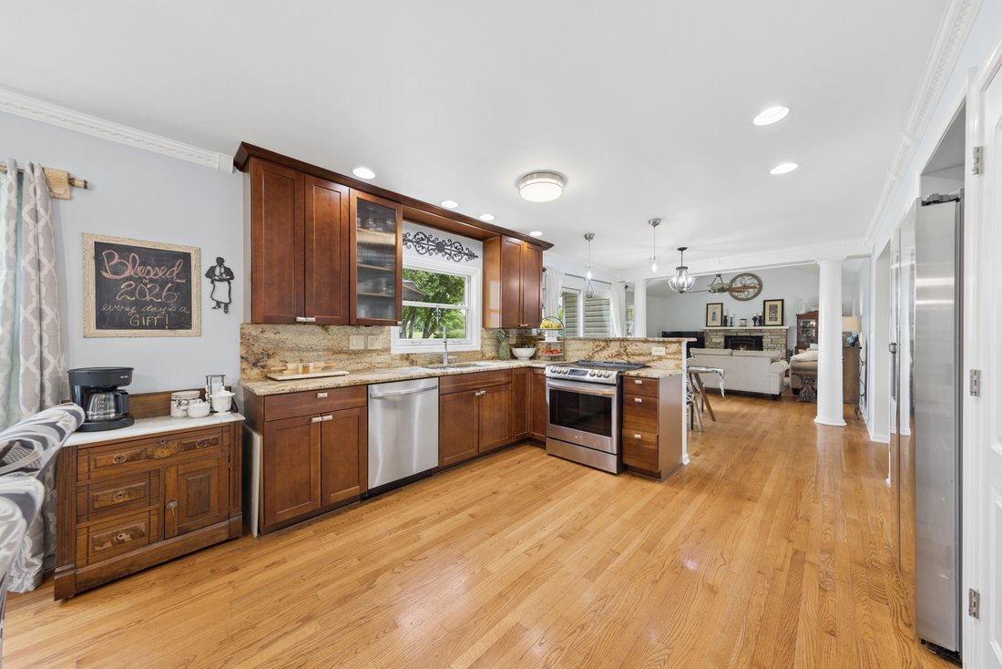 House in Darien, Illinois, United States 5 - 18696363