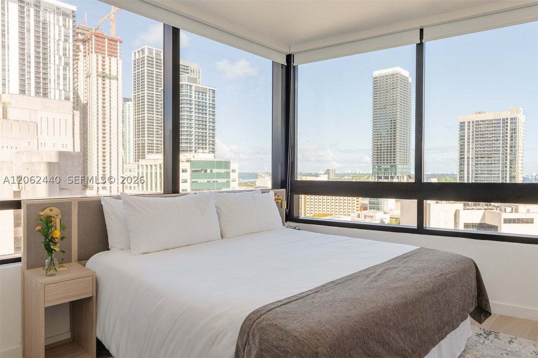 Condo in Miami, Florida, United States 3 - 18697322