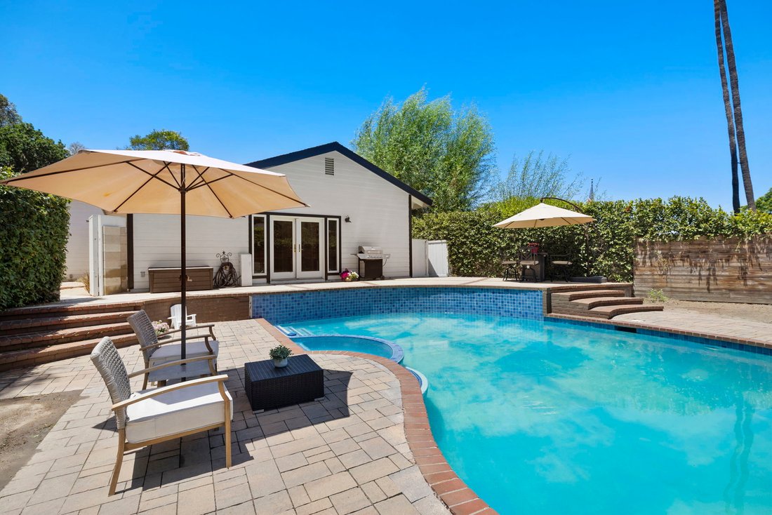 House in Santa Ana, California, United States 1 - 18698912