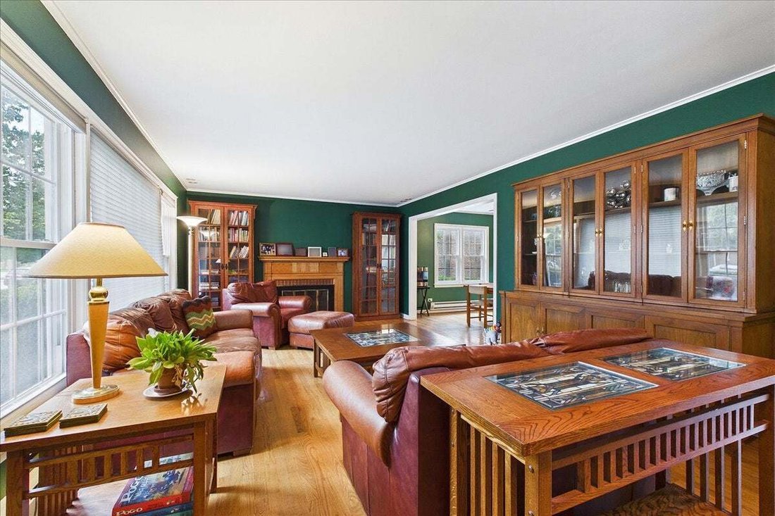 House in Skokie, Illinois, United States 3 - 18697714