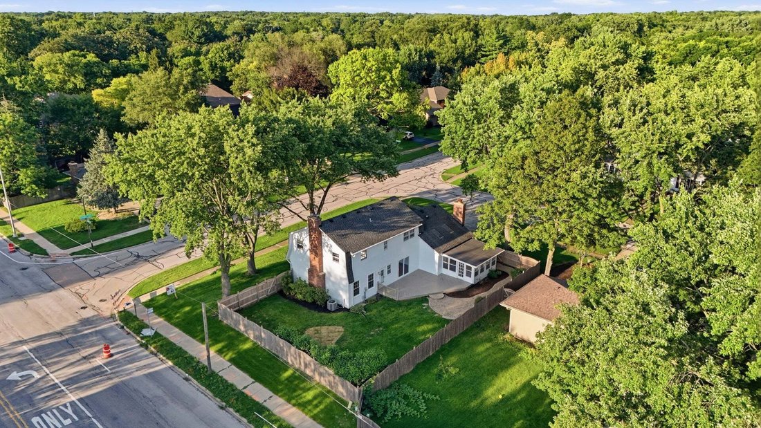 House in Bolingbrook, Illinois, United States 3 - 18697704