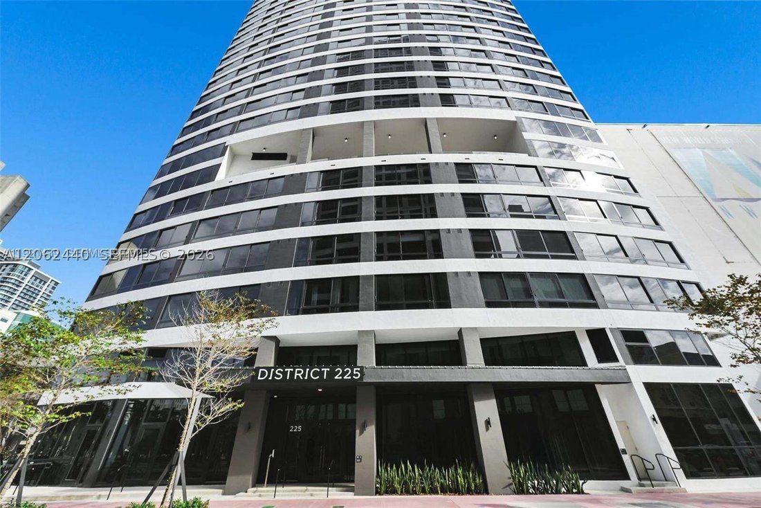 Condo in Miami, Florida, United States 1 - 18697322