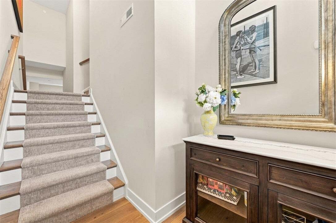 Townhouse in Franklin Park, Pennsylvania, United States 4 - 18696712