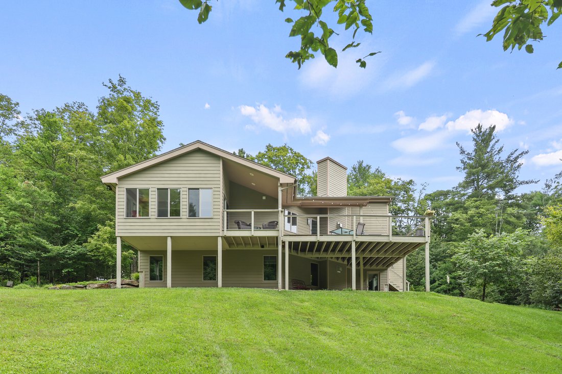 House in Becket, Massachusetts, United States 3 - 18699252