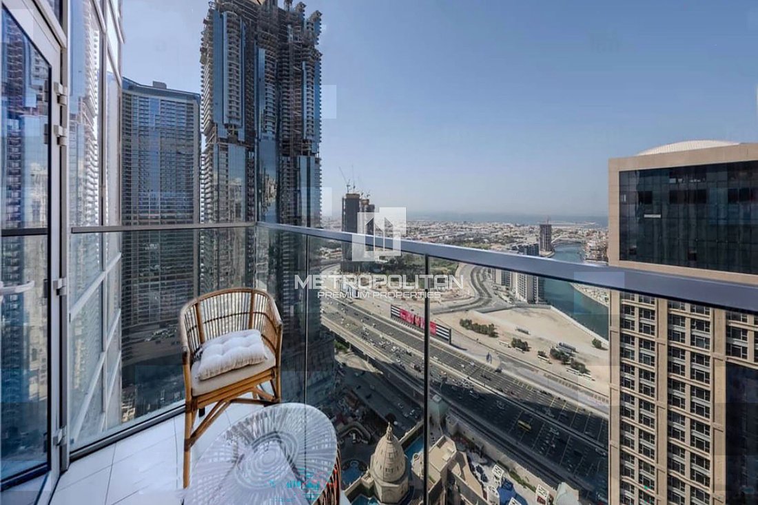 Apartment in Business Bay, Dubai, United Arab Emirates 2 - 18696356