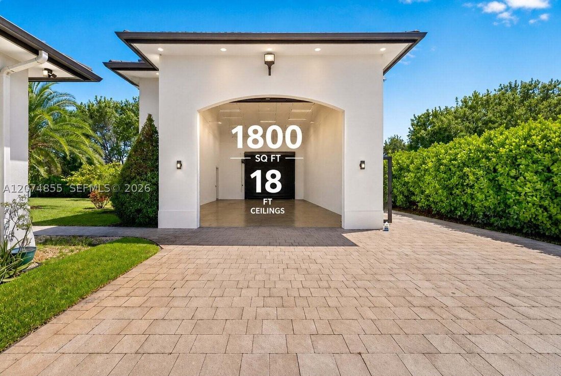 House in Miami Lakes, Florida, United States 4 - 18697307