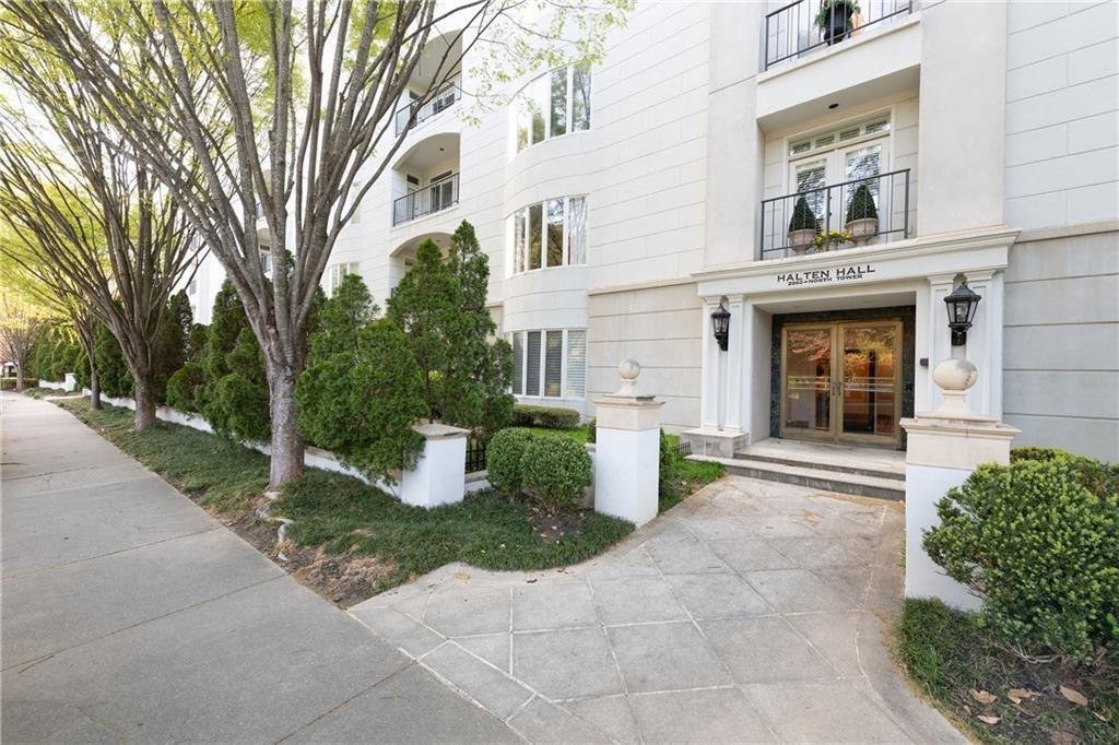 Condo in Atlanta, Georgia, United States 1 - 18697764