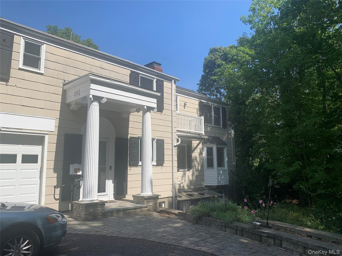 House in Port Jefferson, New York, United States 3 - 18697254