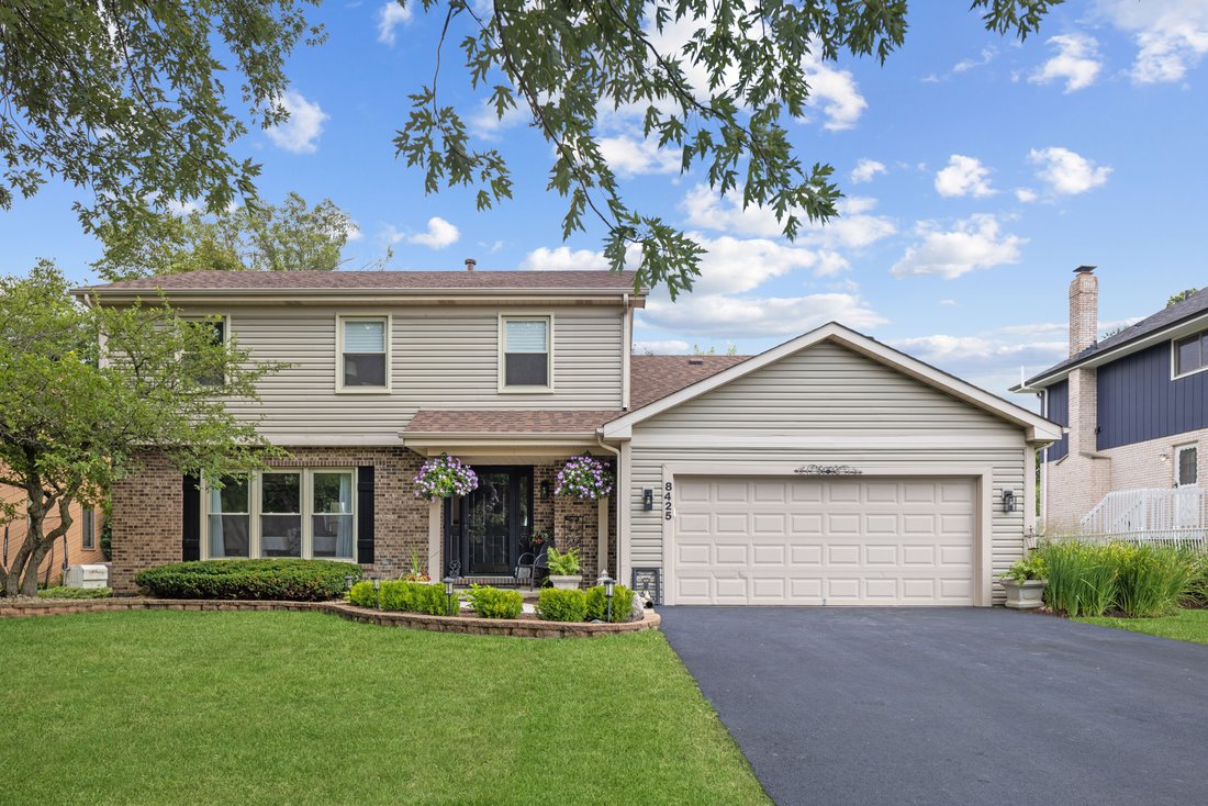House in Darien, Illinois, United States 1 - 18696363