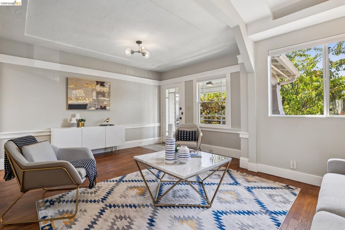 House in Oakland, California, United States 4 - 18698002