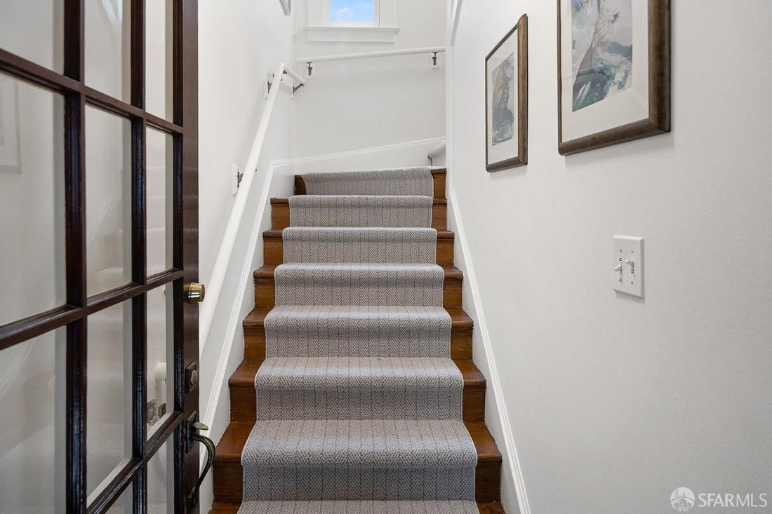 Condo in San Francisco, California, United States 3 - 18696819