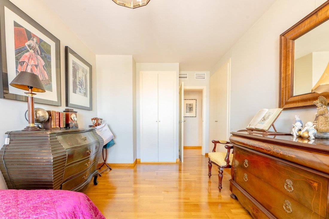 Apartment in Benicalap, Valencia, Spain 5 - 18697604