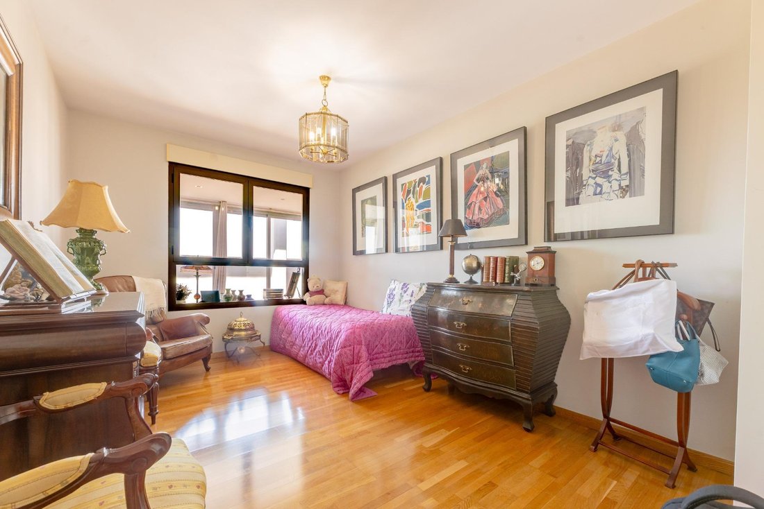 Apartment in Benicalap, Valencia, Spain 4 - 18697604