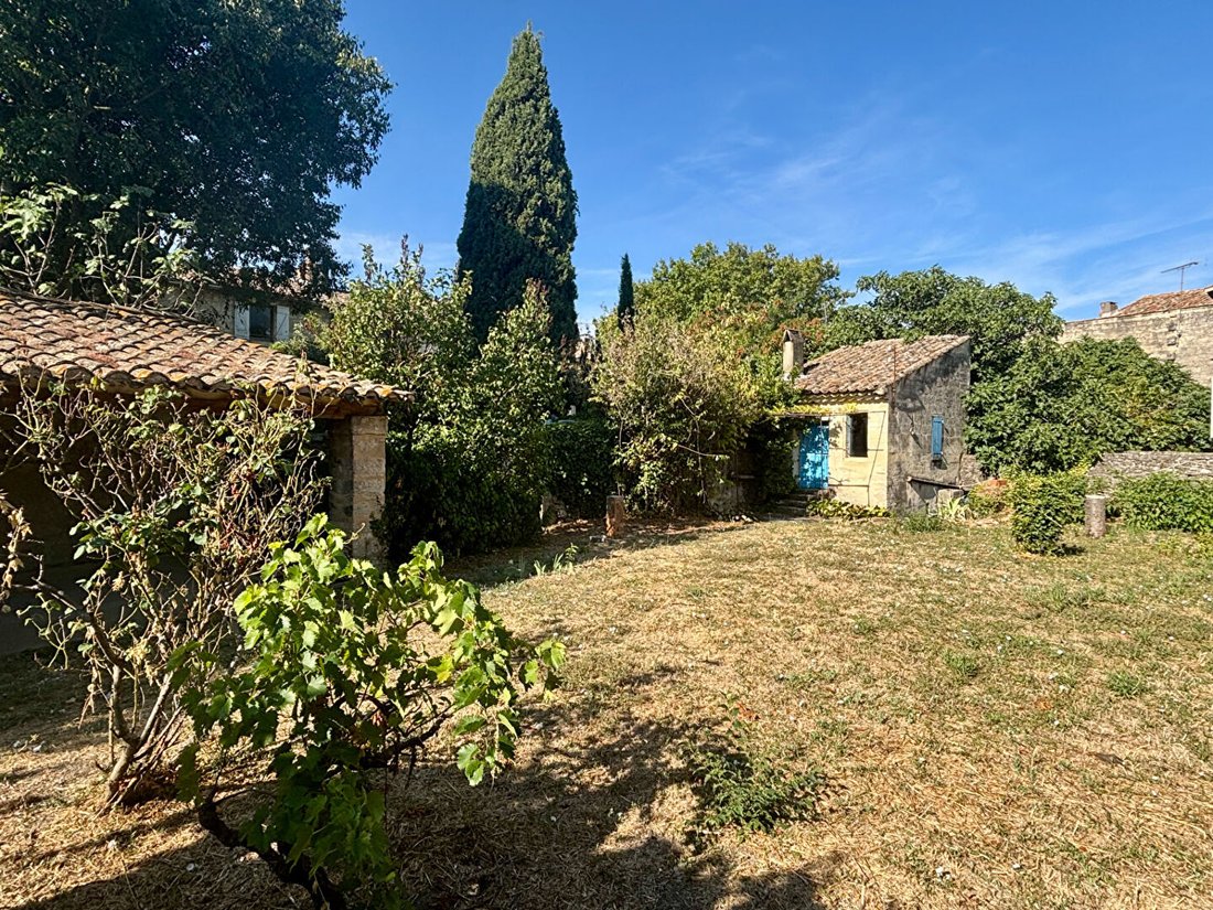 Villa en Uzès, Occitania, Francia 2 - 18405630