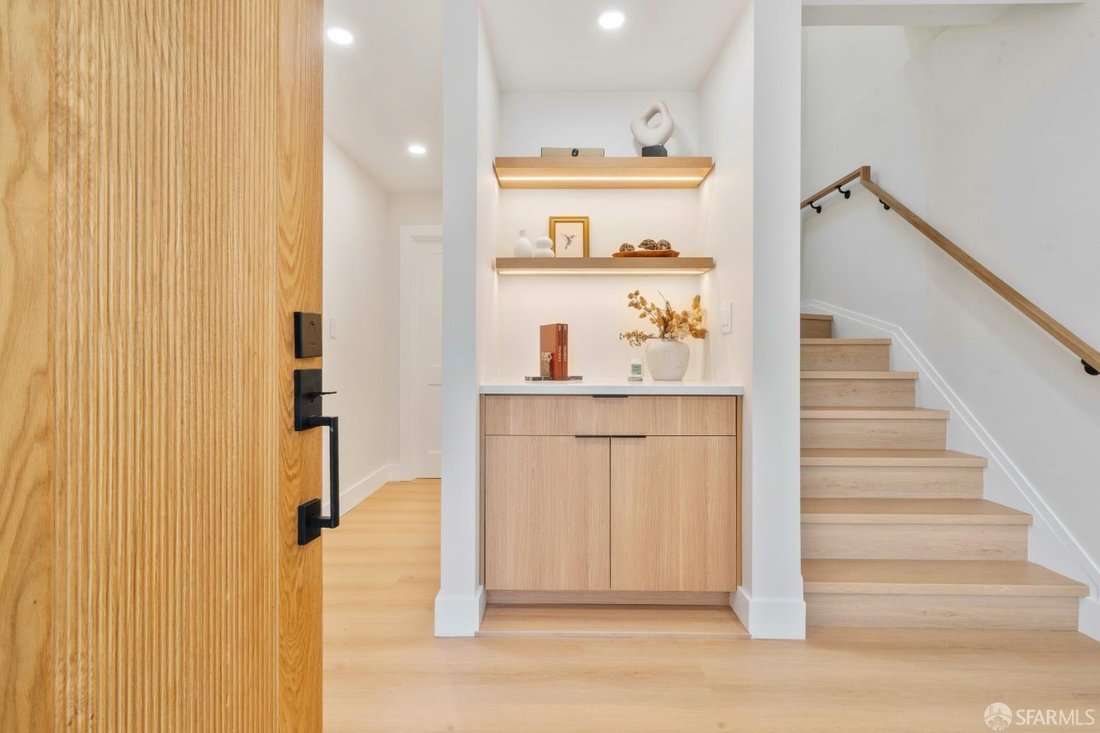 House in San Francisco, California, United States 1 - 18699263