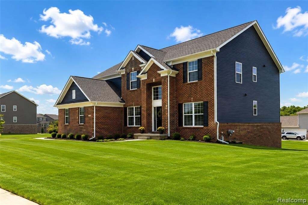 House in Orion charter Township, Michigan, United States 3 - 18697498