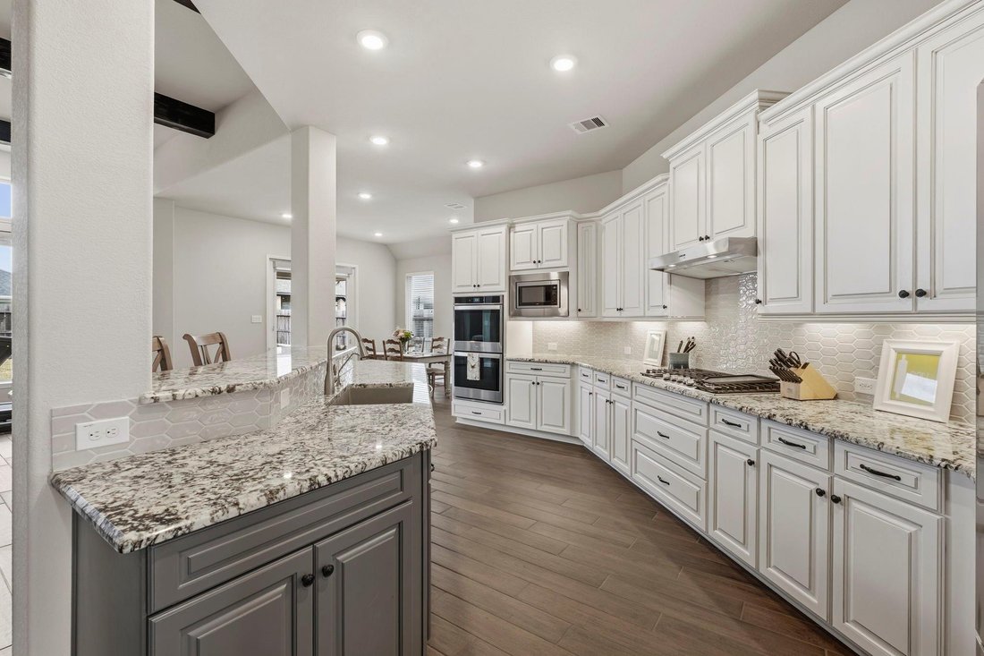 House in Tomball, Texas, United States 2 - 18698721